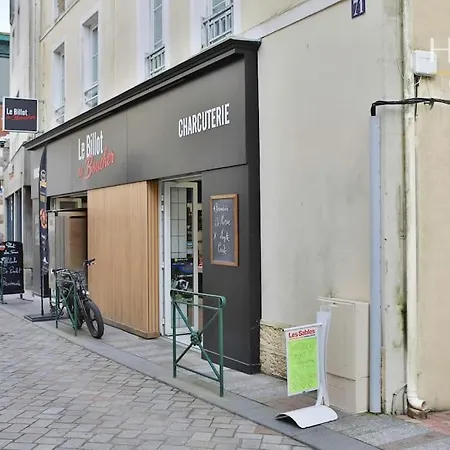 شقة Cosy, Entre Et Commerces